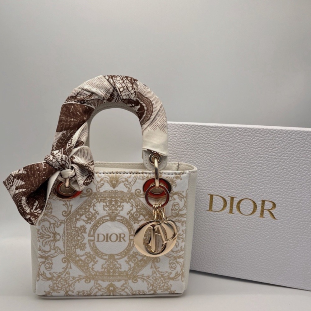 Christian Dior Beauty VIP GWP Handbag Mini